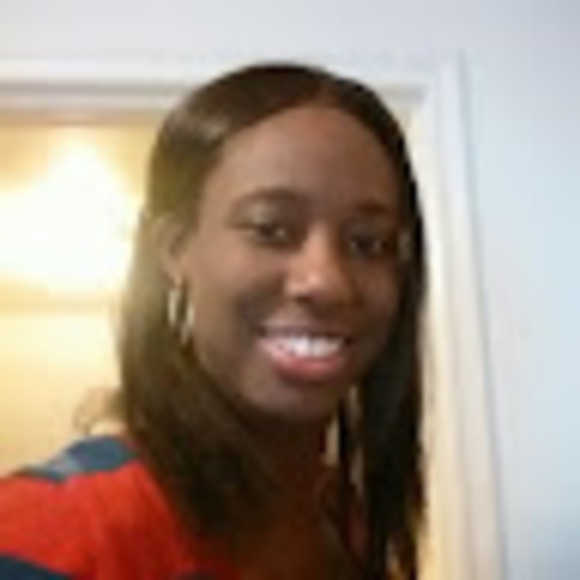 Meet your Posher, Carla - Picture 1 of 1